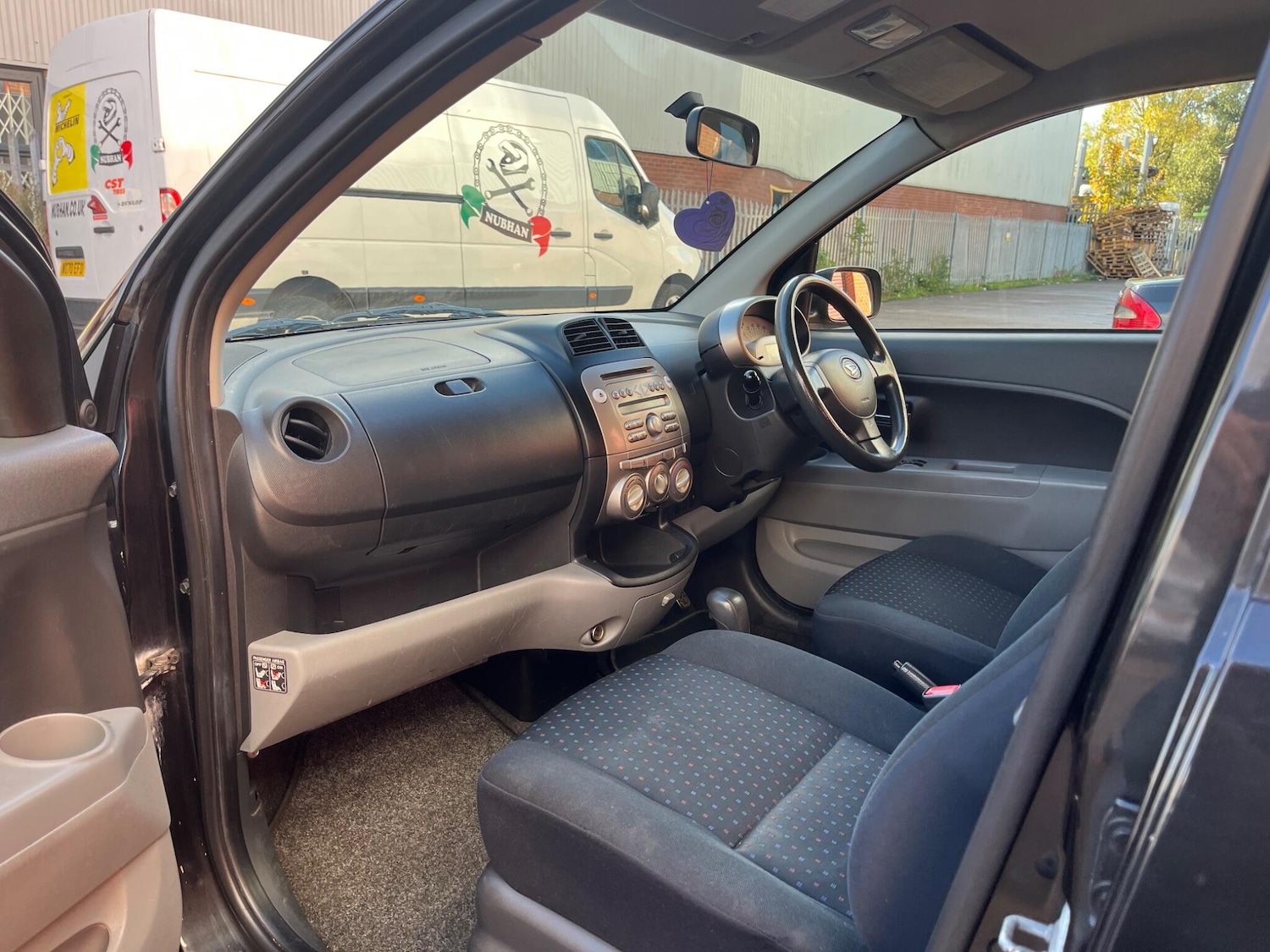 Used Daihatsu Sirion 2009 for sale - 76446566: Photo 43