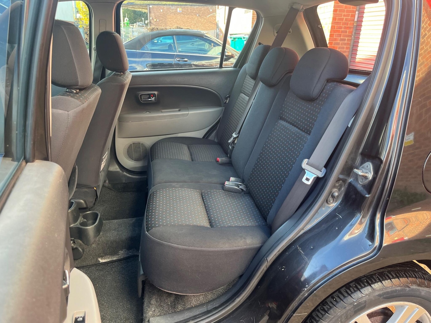 Used Daihatsu Sirion 2009 for sale - 76446566: Photo 48