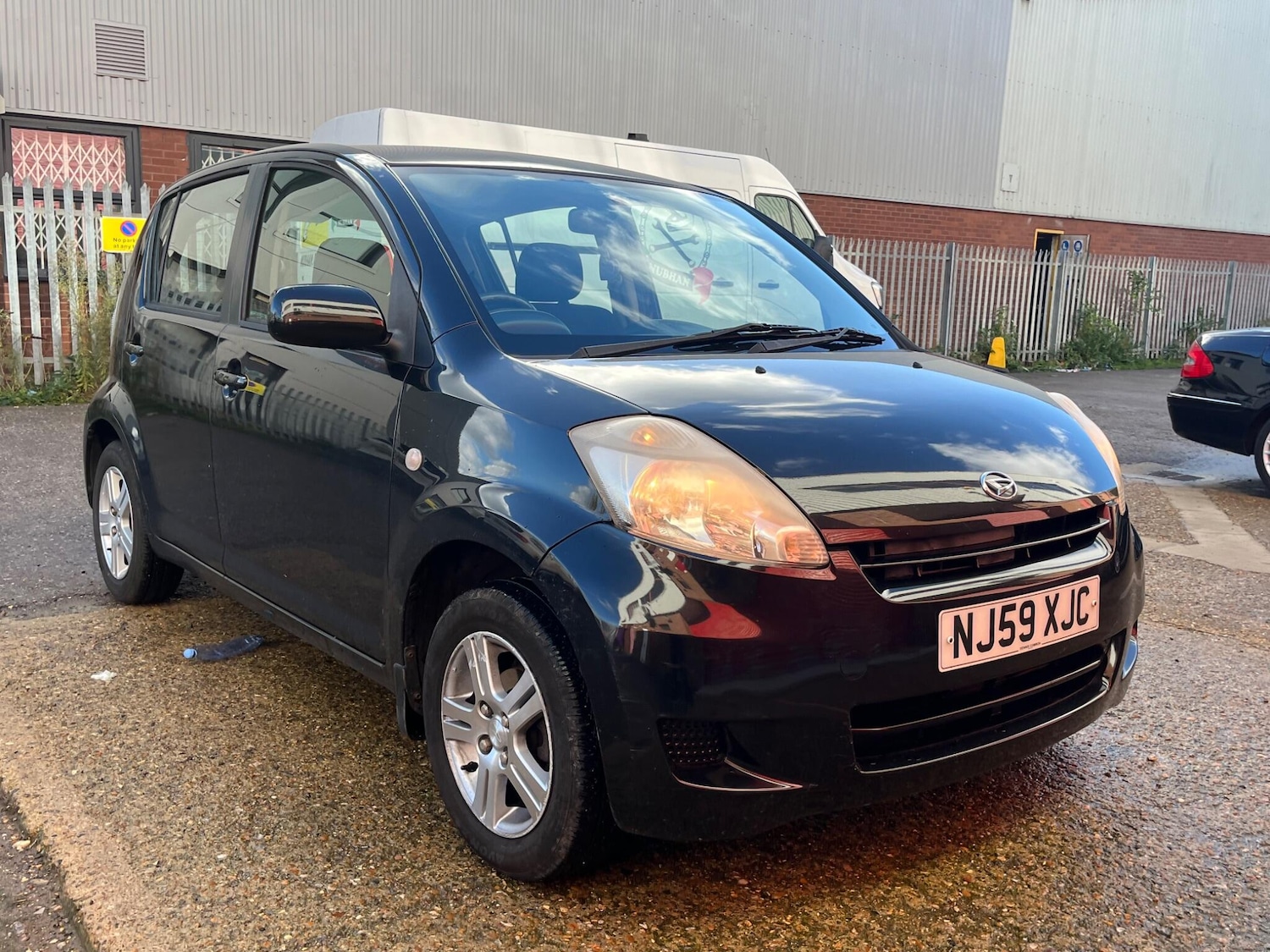 Used Daihatsu Sirion 2009 for sale - 76446566: Photo 6