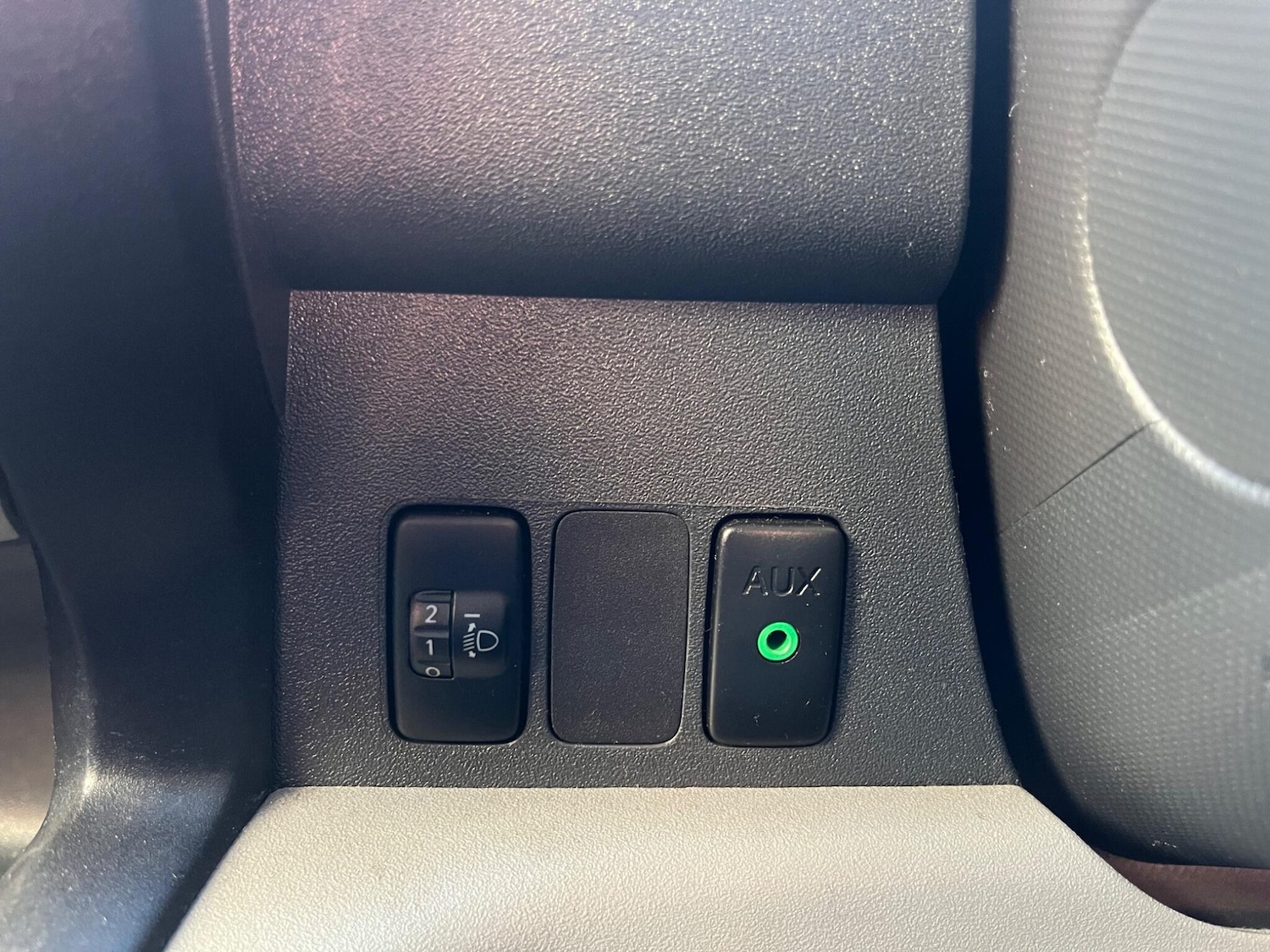 Used Daihatsu Sirion 2009 for sale - 76446566: Photo 61