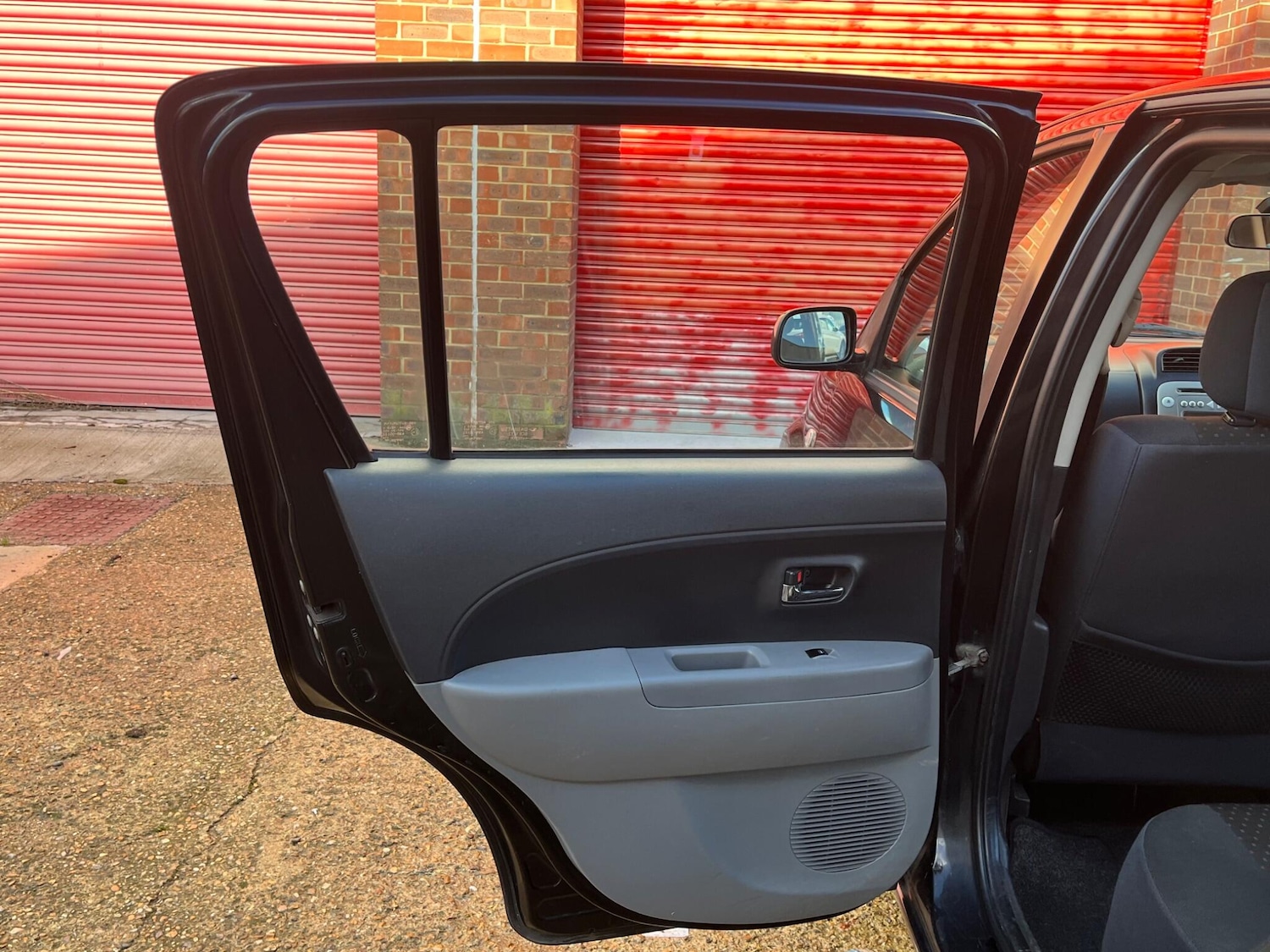 Used Daihatsu Sirion 2009 for sale - 76446566: Photo 65