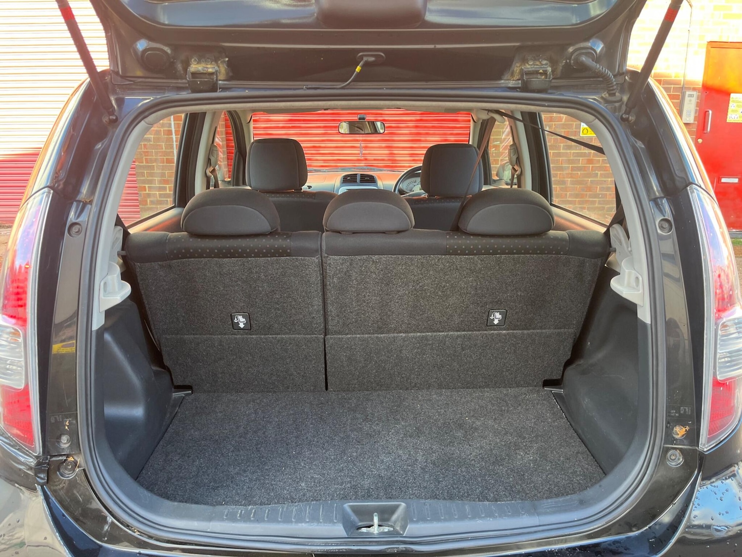 Used Daihatsu Sirion 2009 for sale - 76446566: Photo 77