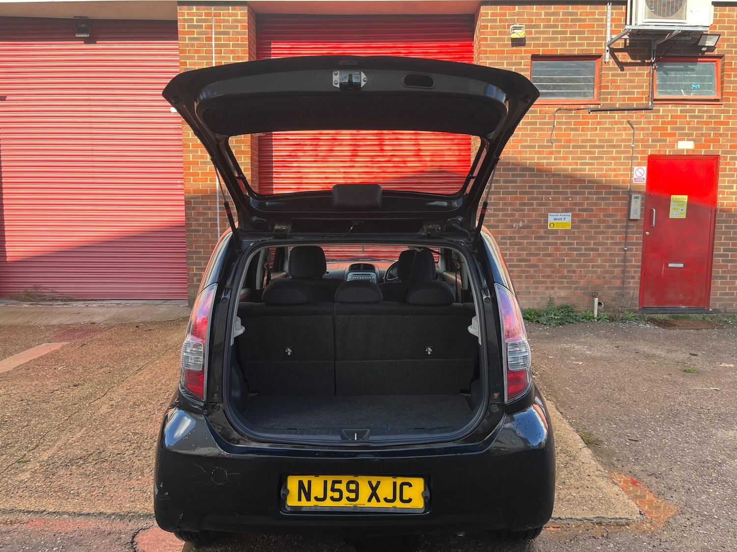 Used Daihatsu Sirion 2009 for sale - 76446566: Photo 78