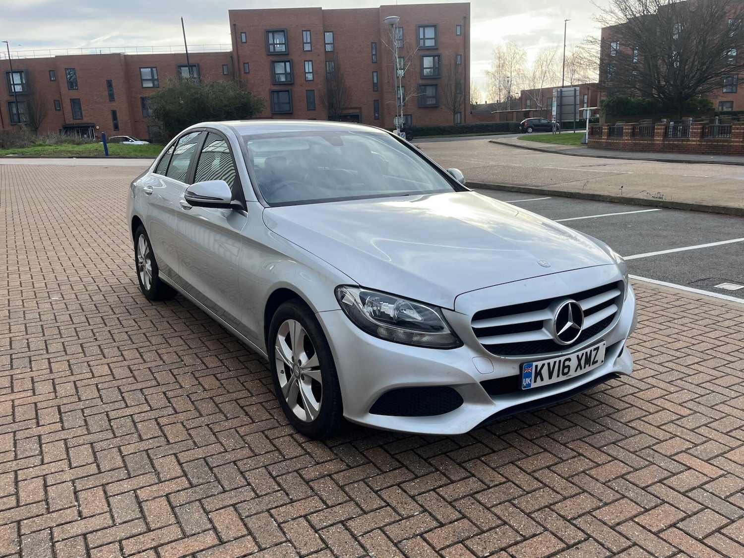 Used Mercedes-Benz C Class 2016 for sale - 77315169: Photo 2