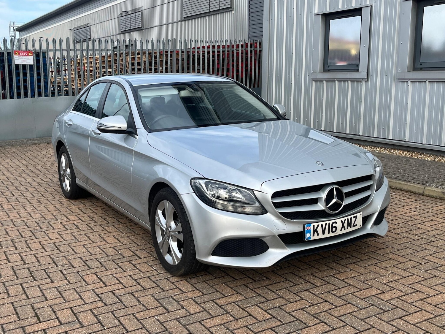 Used Mercedes-Benz C Class 2016 for sale - 77315169: Photo 7