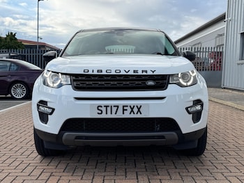 Used Land Rover Discovery Sport 2017 for sale - 75720812: Photo