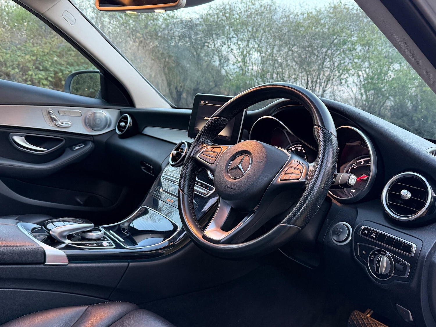 Used Mercedes-Benz C Class 2014 for sale - 76715496: Photo 19