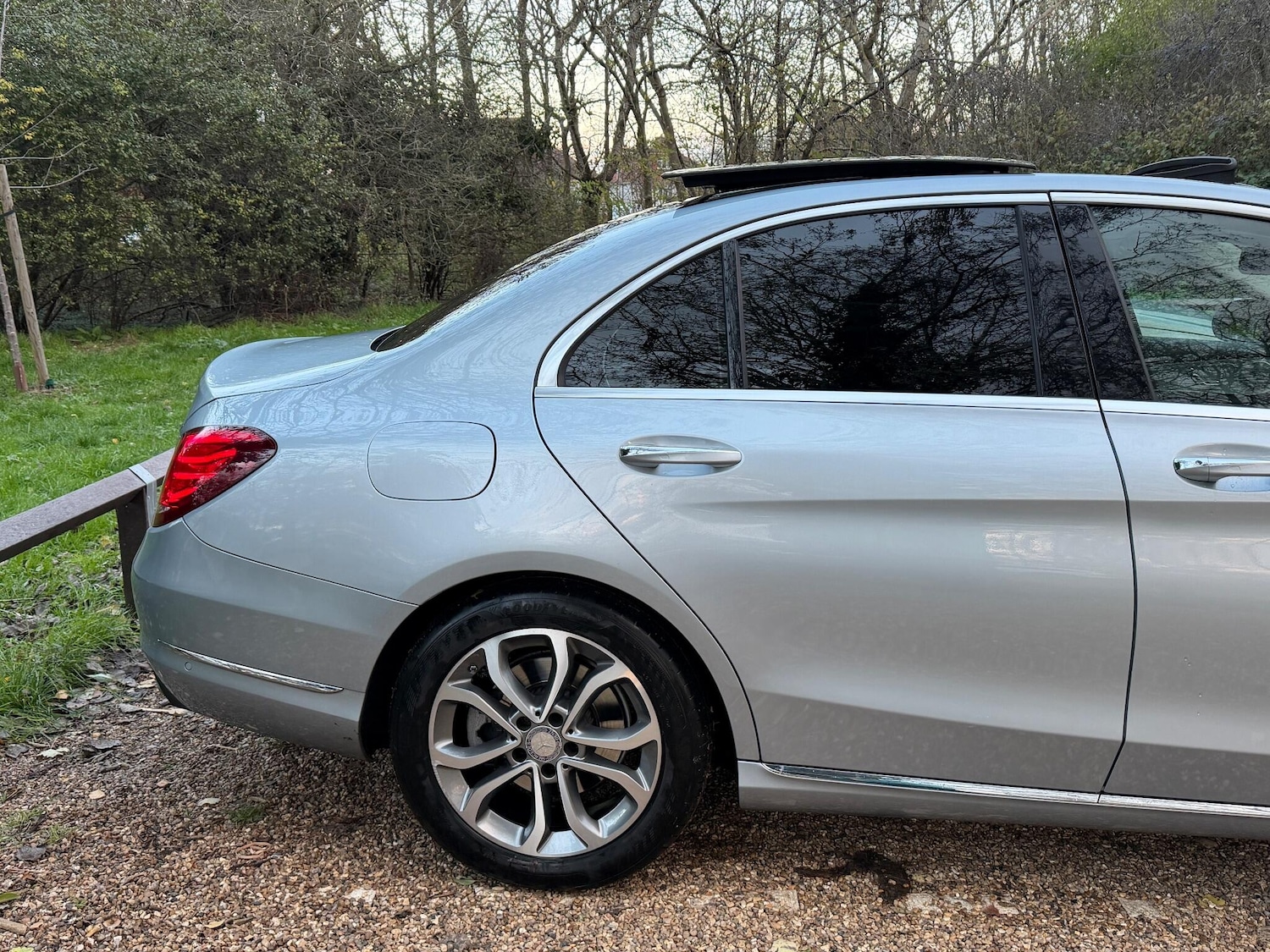 Used Mercedes-Benz C Class 2014 for sale - 76715496: Photo 4