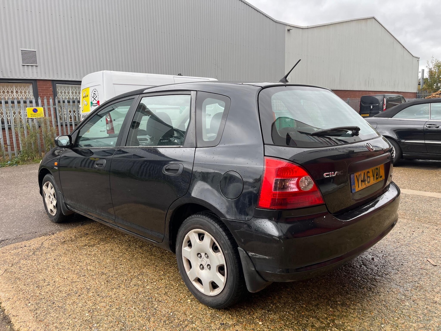 Used Honda Civic 2001 for sale - 76440577: Photo 15