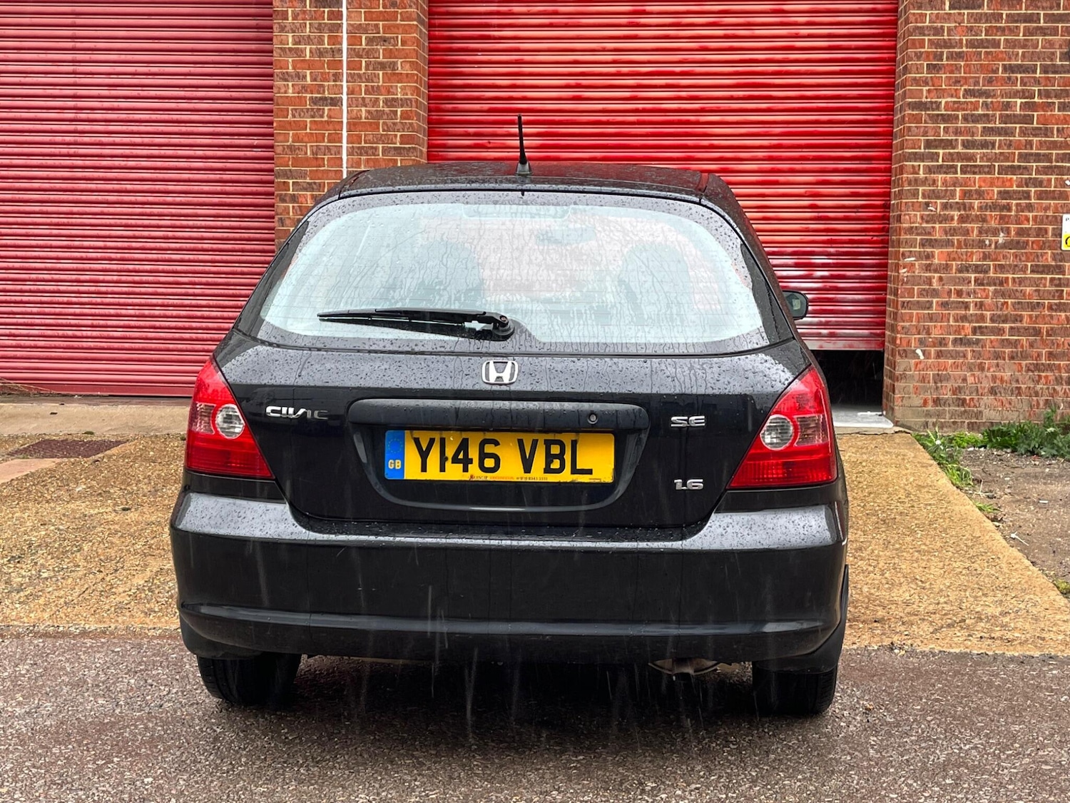 Used Honda Civic 2001 for sale - 76440577: Photo 24