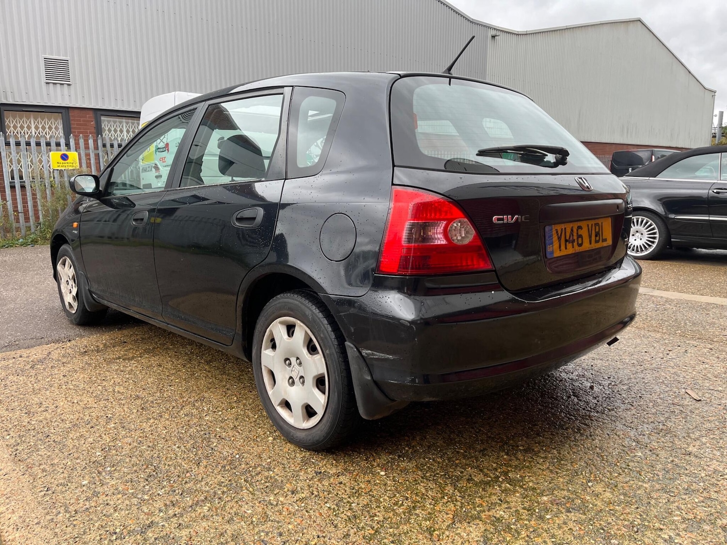 Used Honda Civic 2001 for sale - 76440577: Photo 4