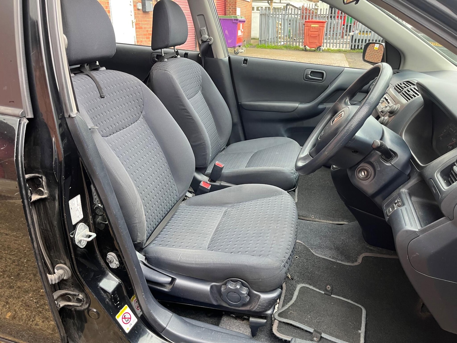 Used Honda Civic 2001 for sale - 76440577: Photo 44