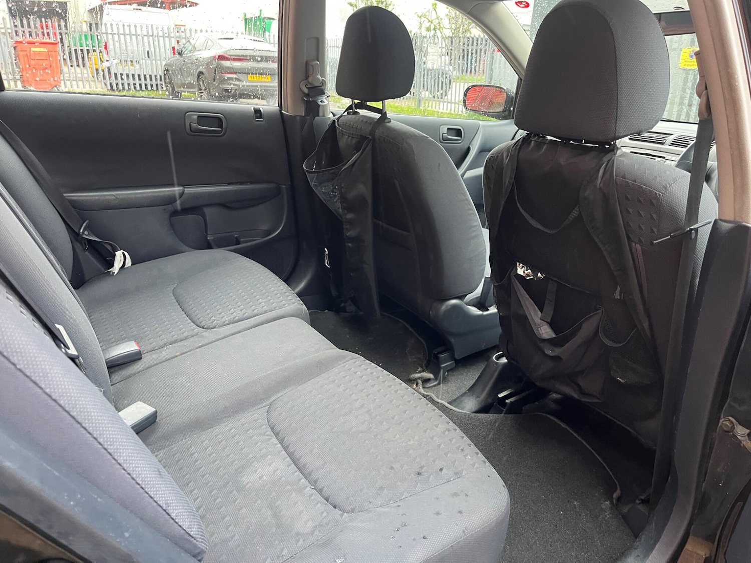 Used Honda Civic 2001 for sale - 76440577: Photo 48