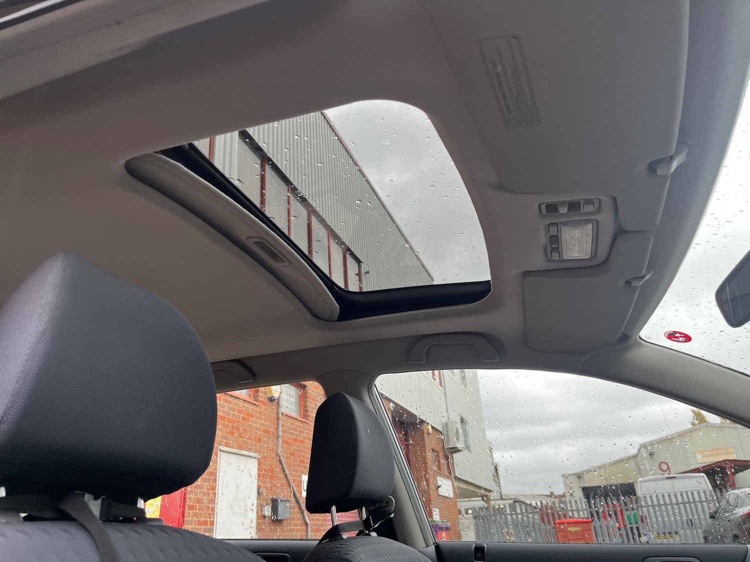 Used Honda Civic 2001 for sale - 76440577: Photo 86