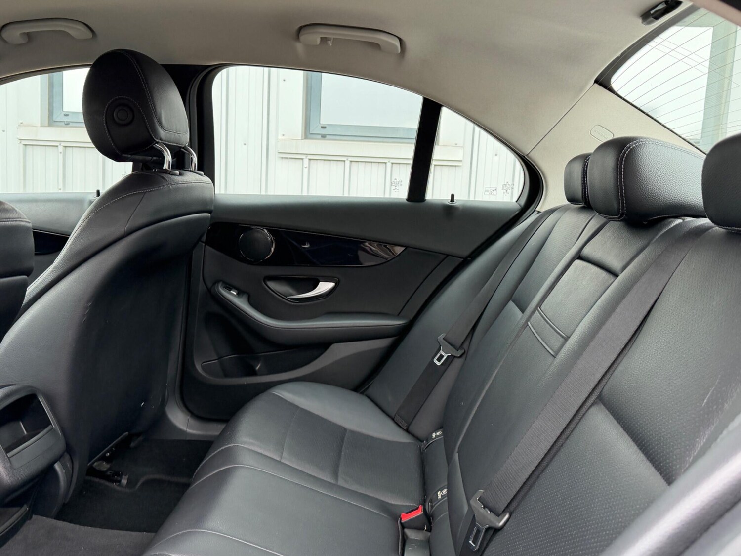 Used Mercedes-Benz C Class 2015 for sale - 77908611: Photo 20