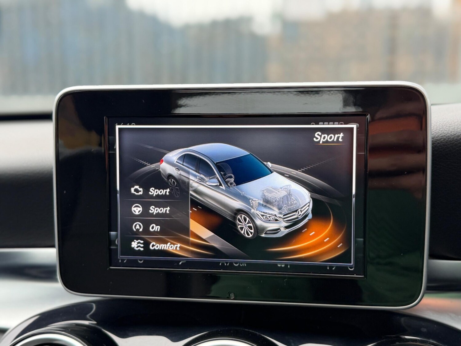 Used Mercedes-Benz C Class 2015 for sale - 77908611: Photo 44