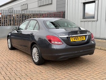 Used Mercedes-Benz C Class 2015 for sale - 77908611: Photo