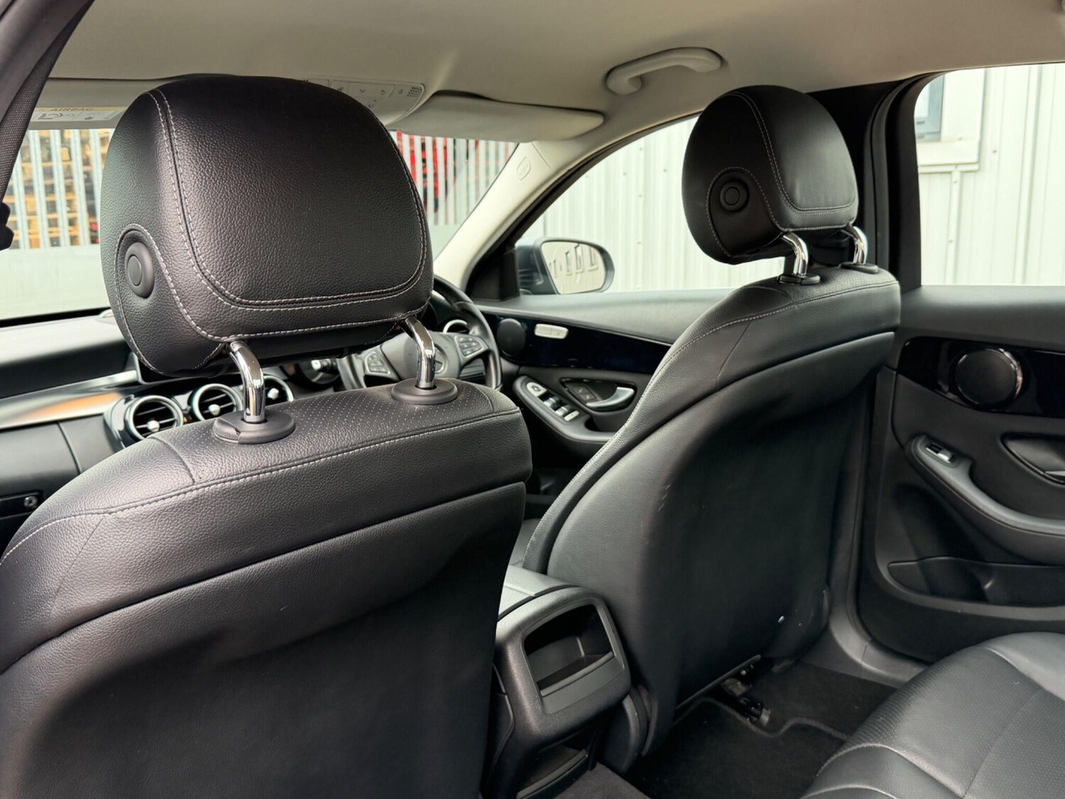 Used Mercedes-Benz C Class 2015 for sale - 77908611: Photo 56