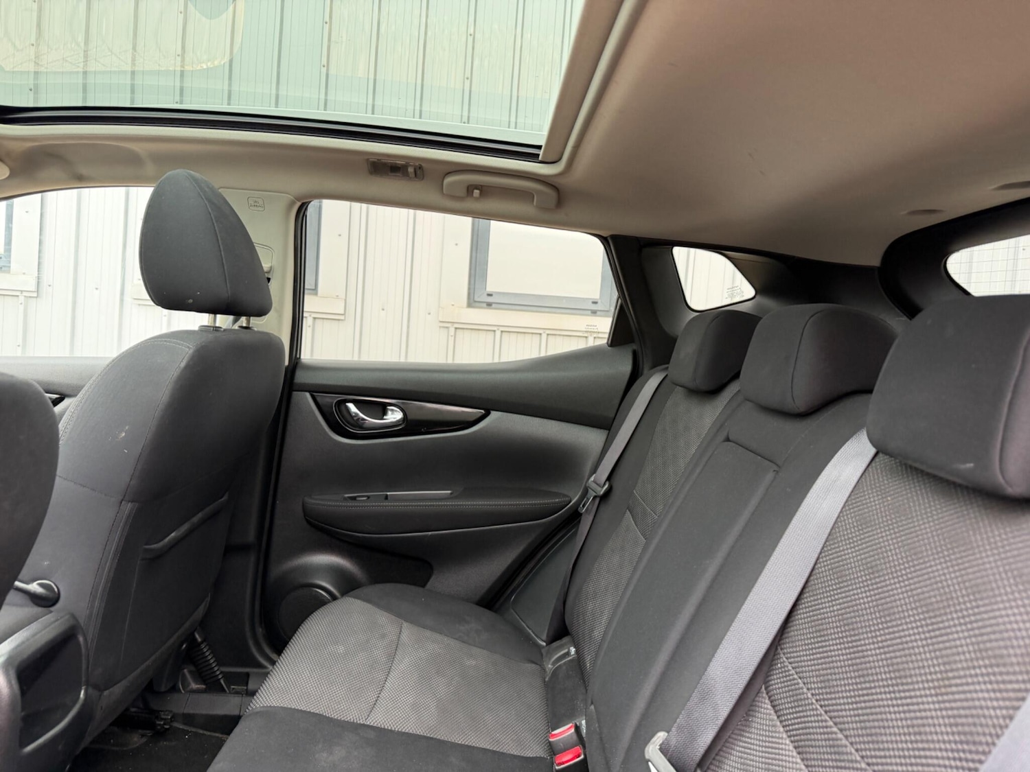 Used Nissan Qashqai 2016 for sale - 78101260: Photo 16