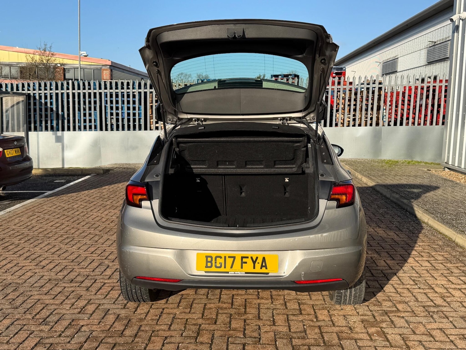 Used Vauxhall Astra 2017 for sale - 77015416: Photo 13