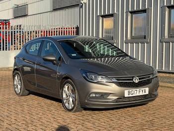 Used Vauxhall Astra 2017 for sale - 77015416: Photo