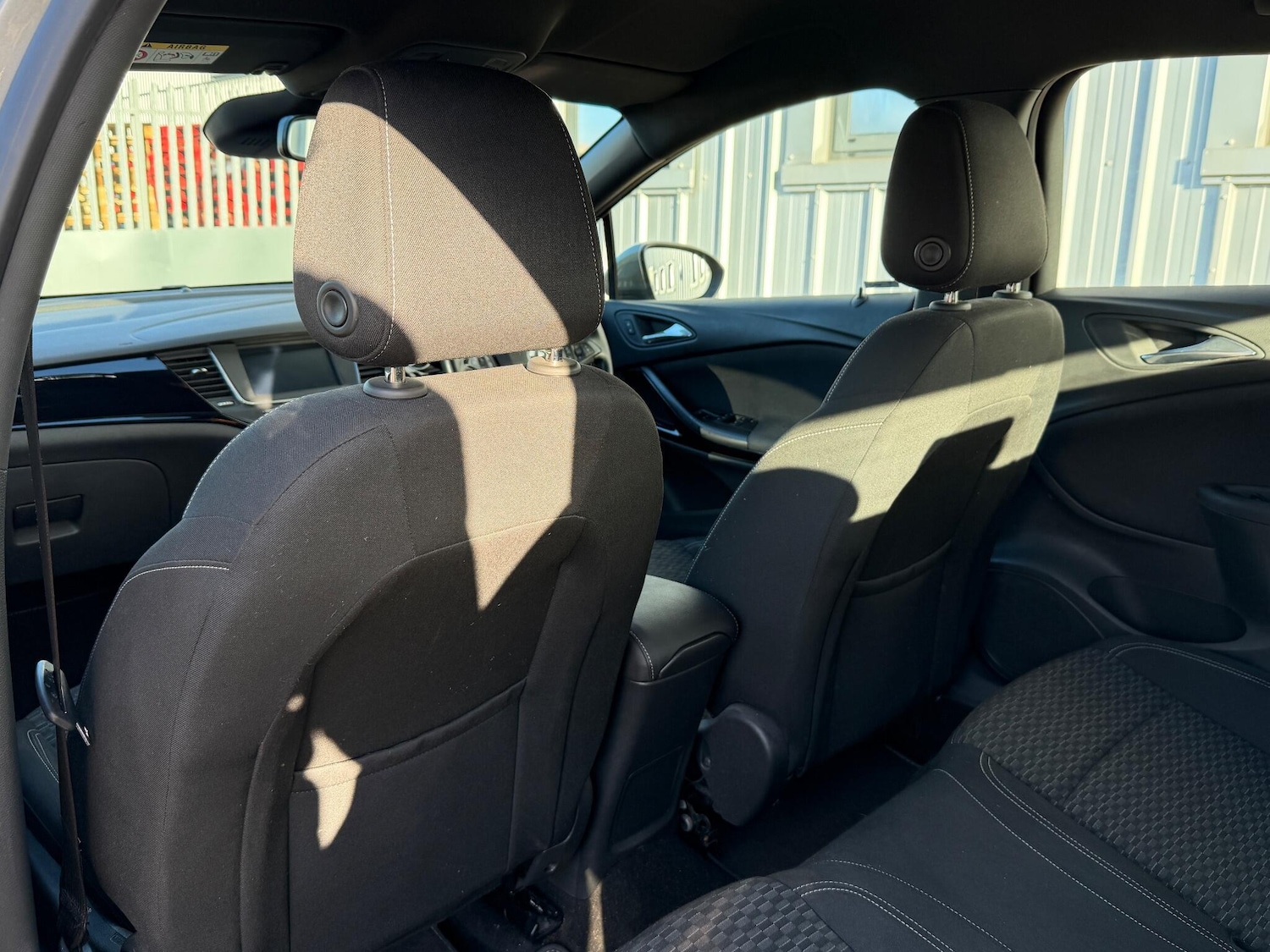 Used Vauxhall Astra 2017 for sale - 77015416: Photo 24