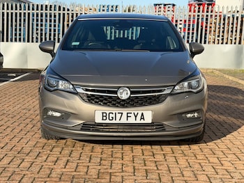 Used Vauxhall Astra 2017 for sale - 77015416: Photo