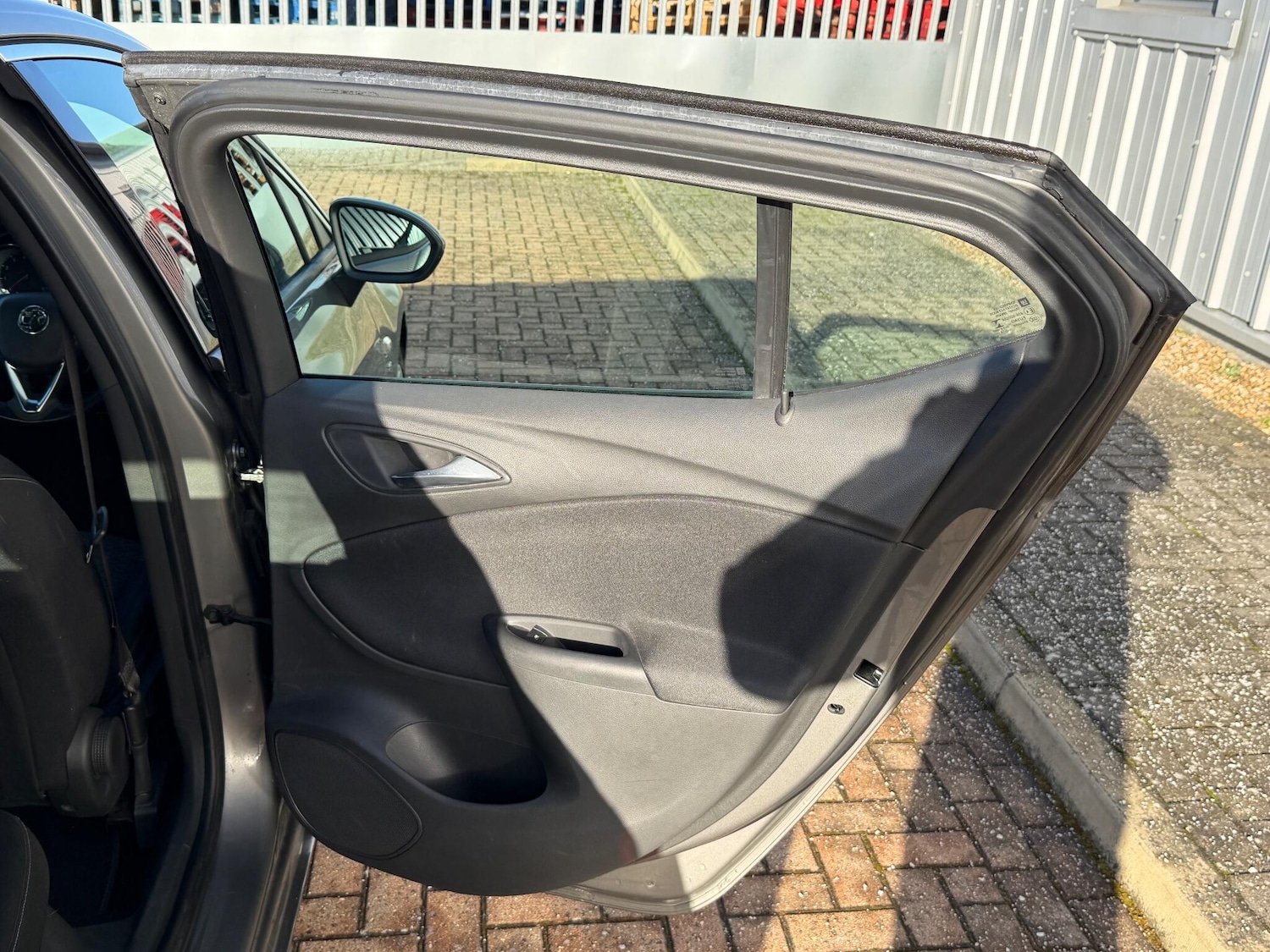 Used Vauxhall Astra 2017 for sale - 77015416: Photo 35