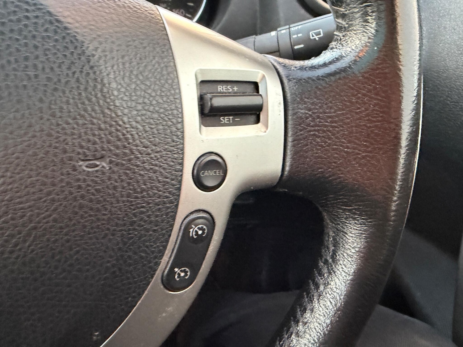 Used Nissan Qashqai+2 for sale - 78141419: Photo 26