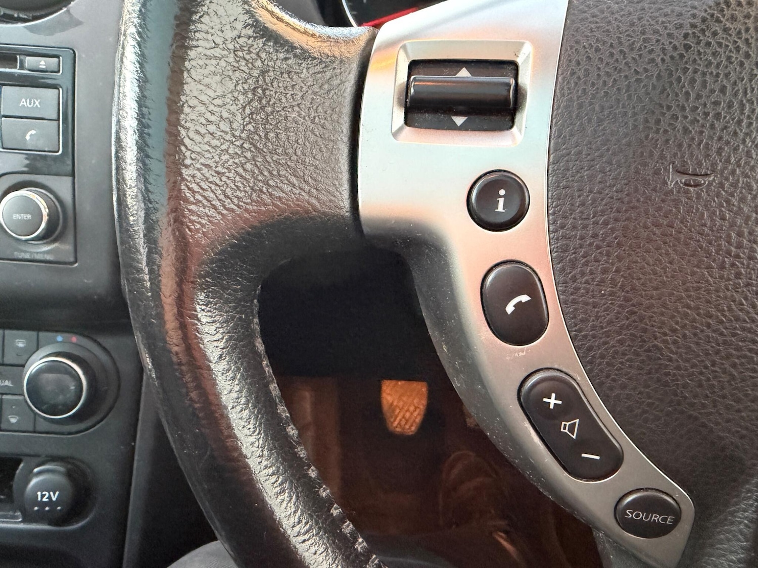 Used Nissan Qashqai+2 for sale - 78141419: Photo 27