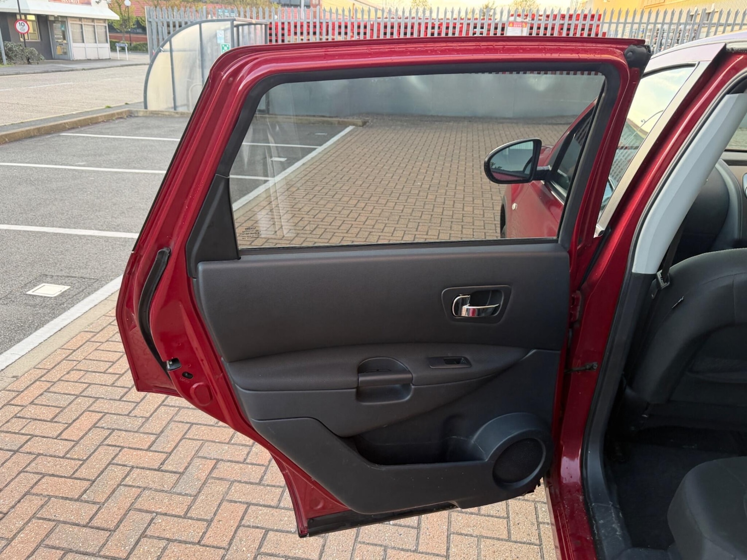 Used Nissan Qashqai+2 for sale - 78141419: Photo 31