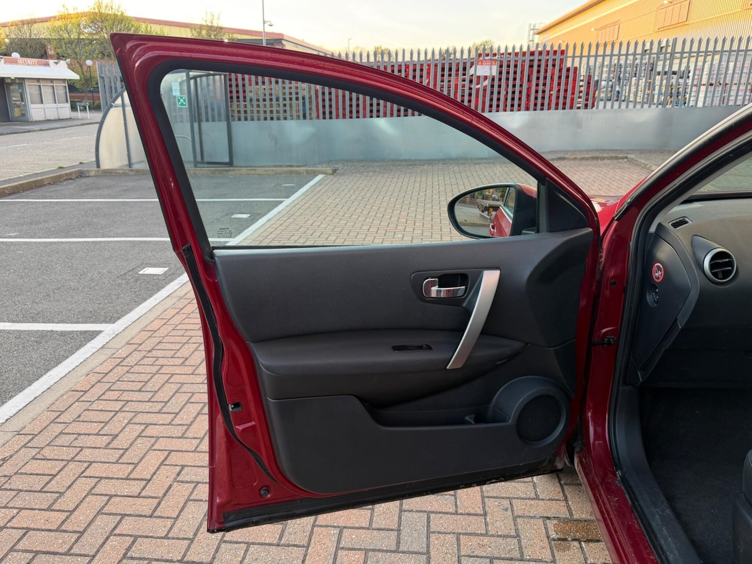 Used Nissan Qashqai+2 for sale - 78141419: Photo 32