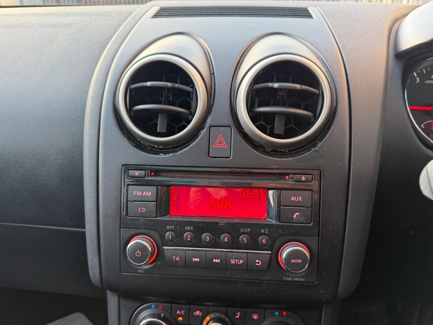 Used Nissan Qashqai+2 for sale - 78141419: Photo 39