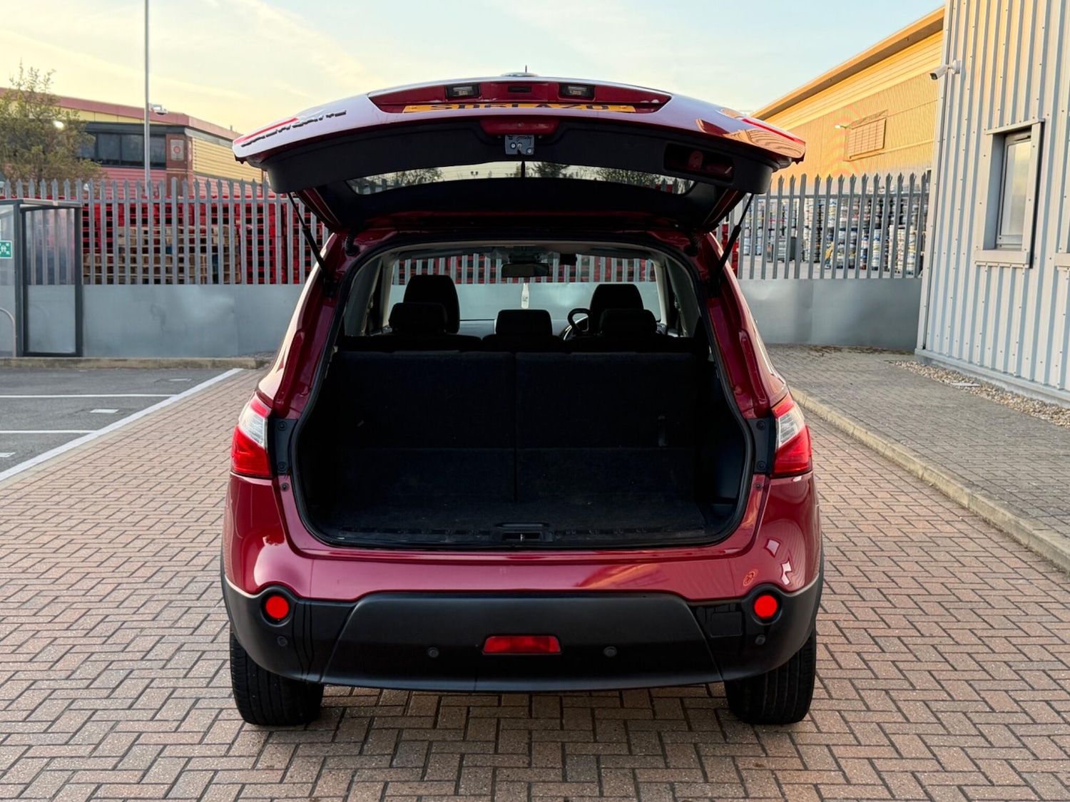 Used Nissan Qashqai+2 for sale - 78141419: Photo 44