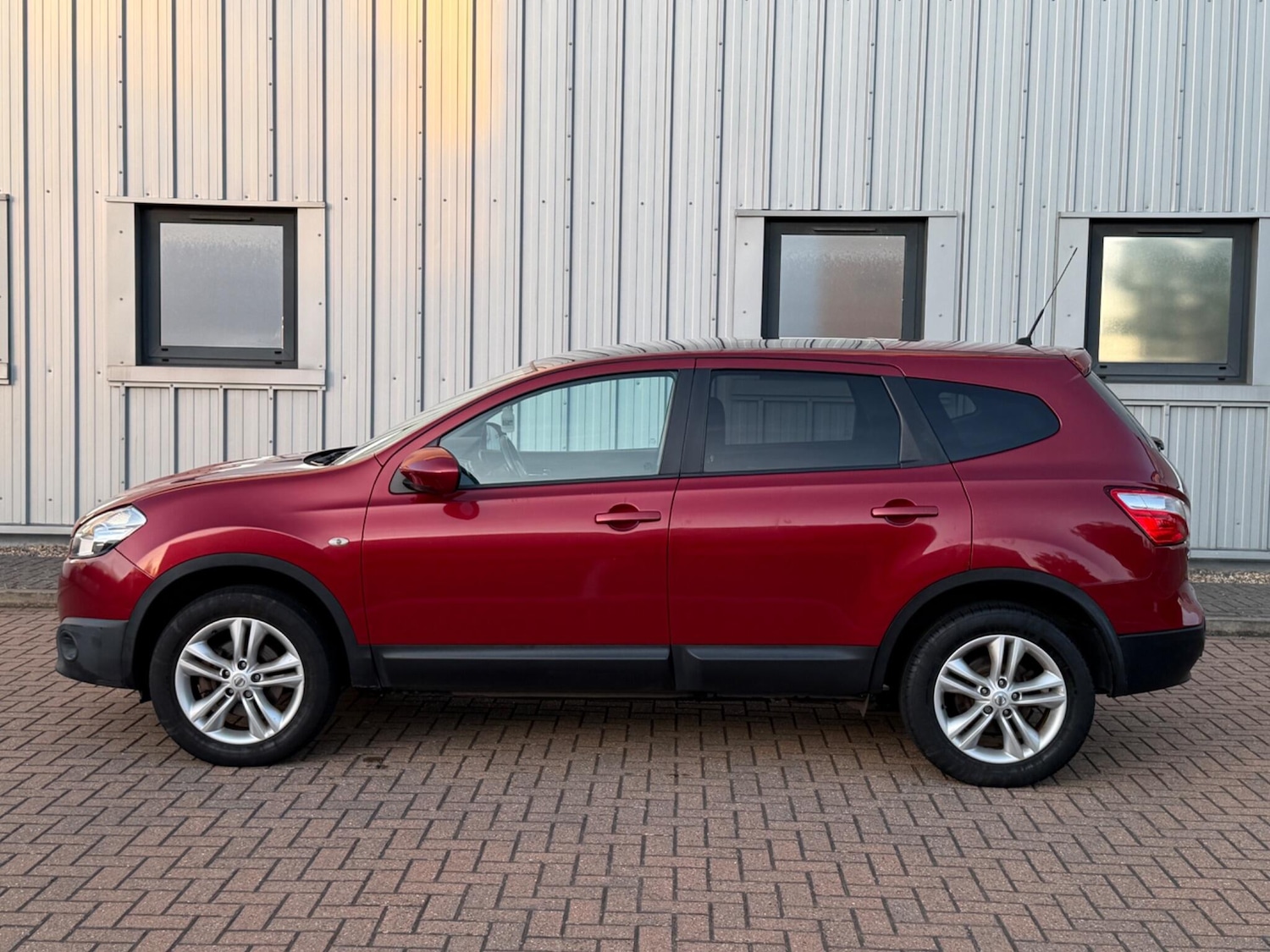 Used Nissan Qashqai+2 for sale - 78141419: Photo 8