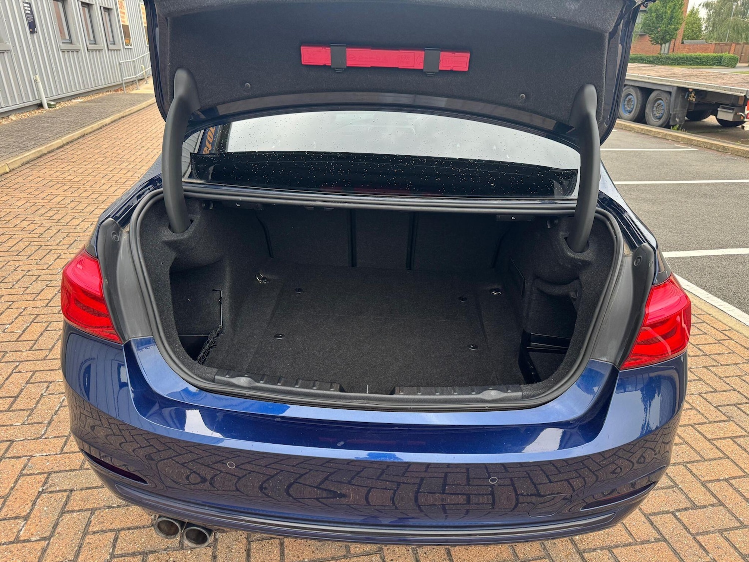 Used BMW 3 Series 2015 for sale - 76012209: Photo 35