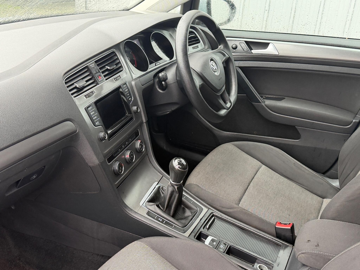 Used Volkswagen Golf 2013 for sale - 76866187: Photo 25