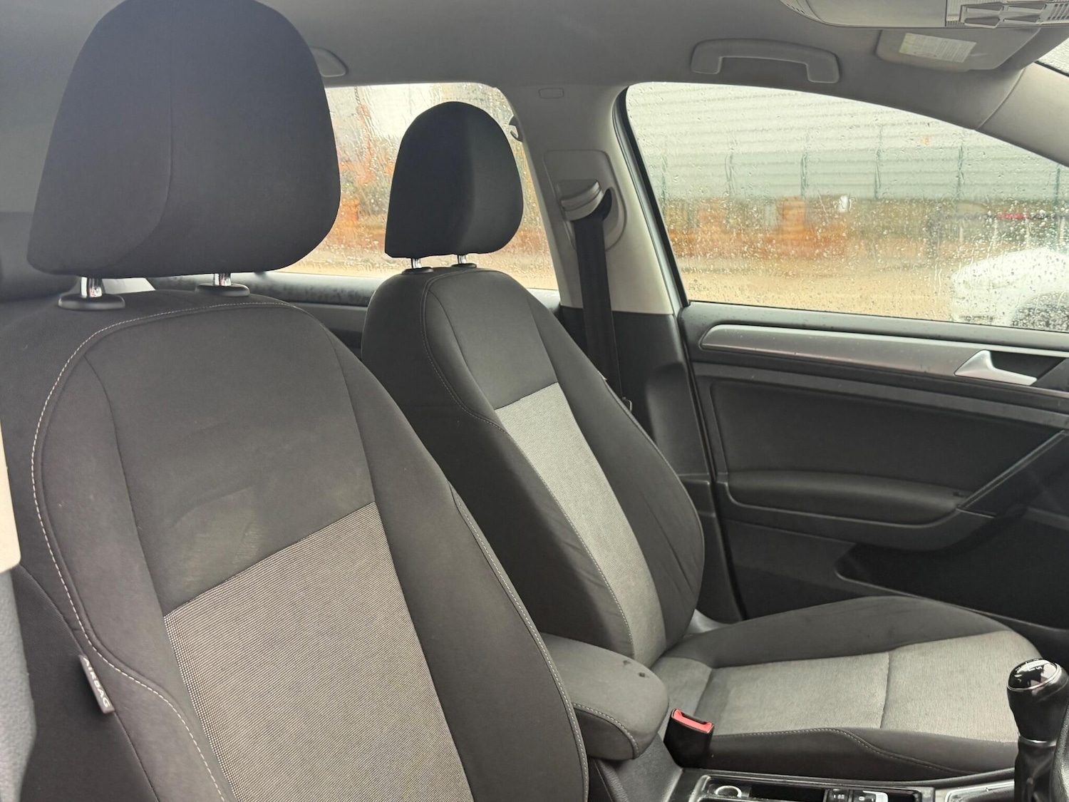 Used Volkswagen Golf 2013 for sale - 76866187: Photo 29