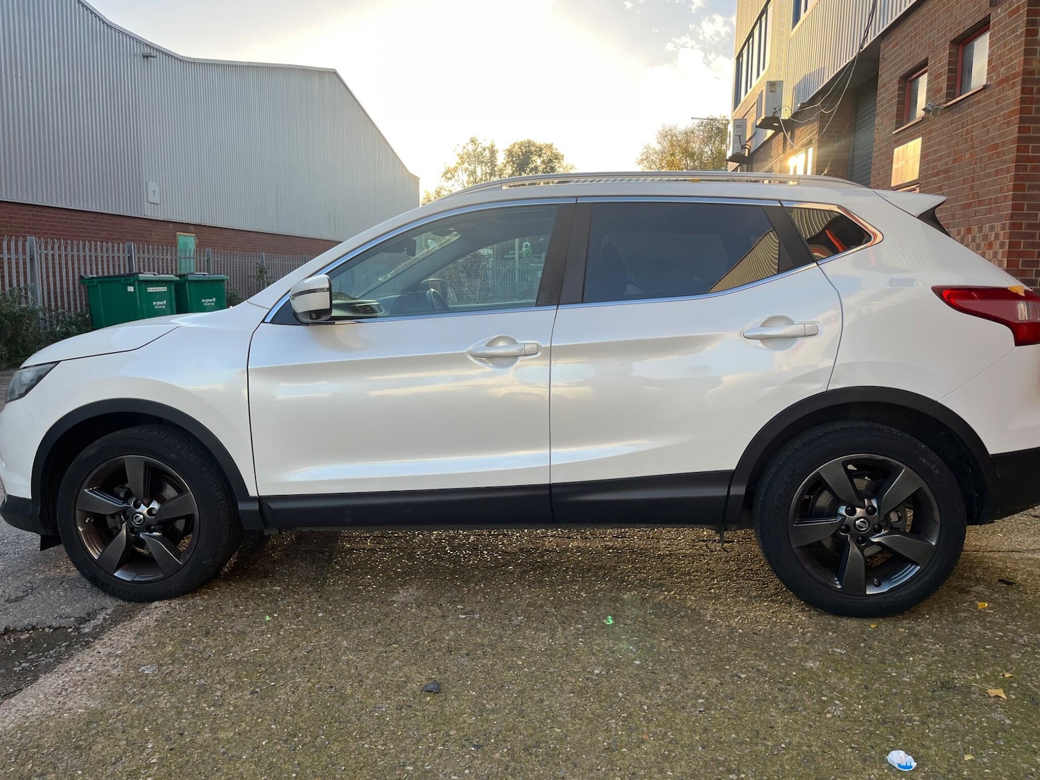 Used Nissan Qashqai 2015 for sale - 76528111: Photo 19