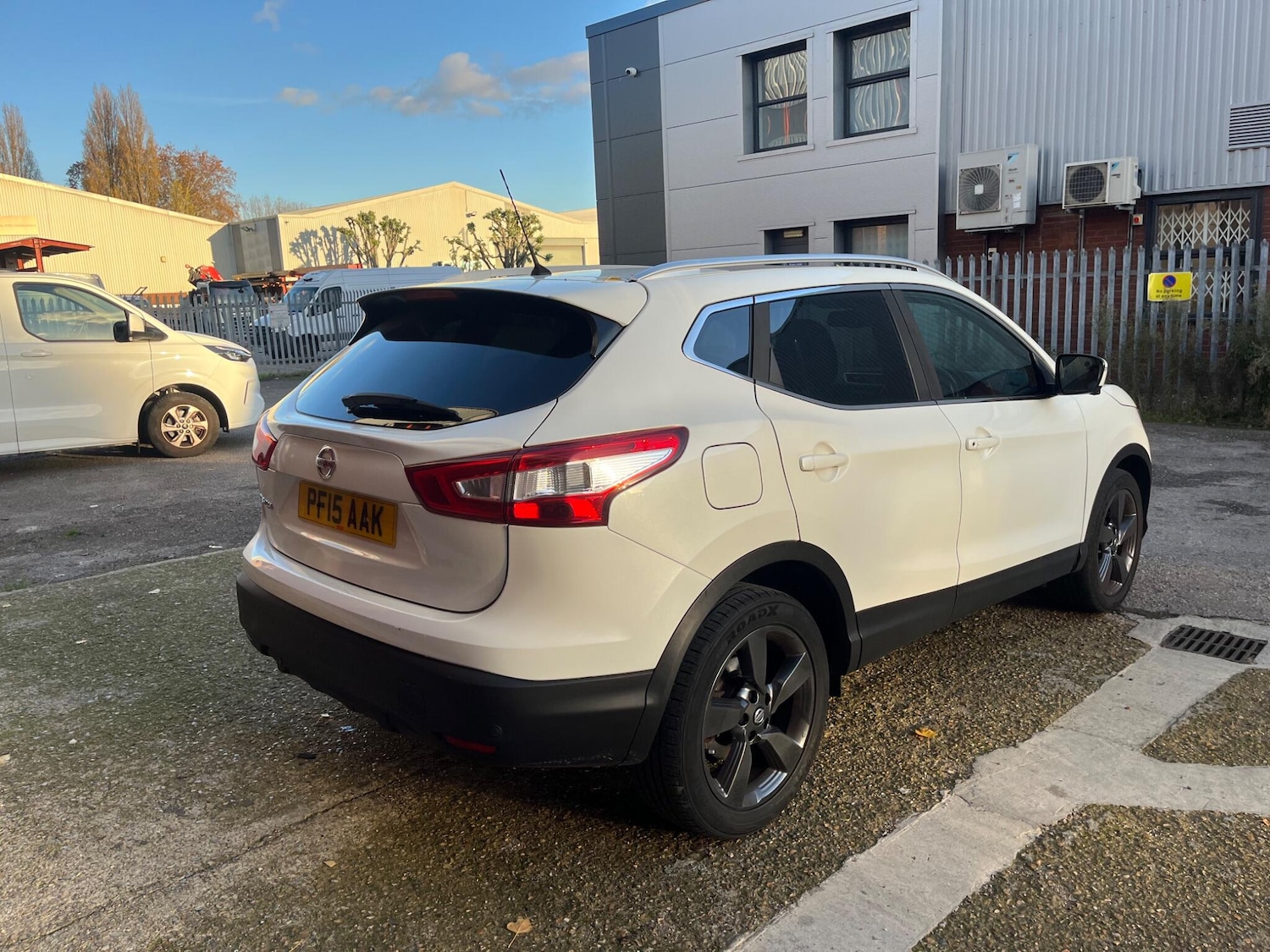 Used Nissan Qashqai 2015 for sale - 76528111: Photo 25