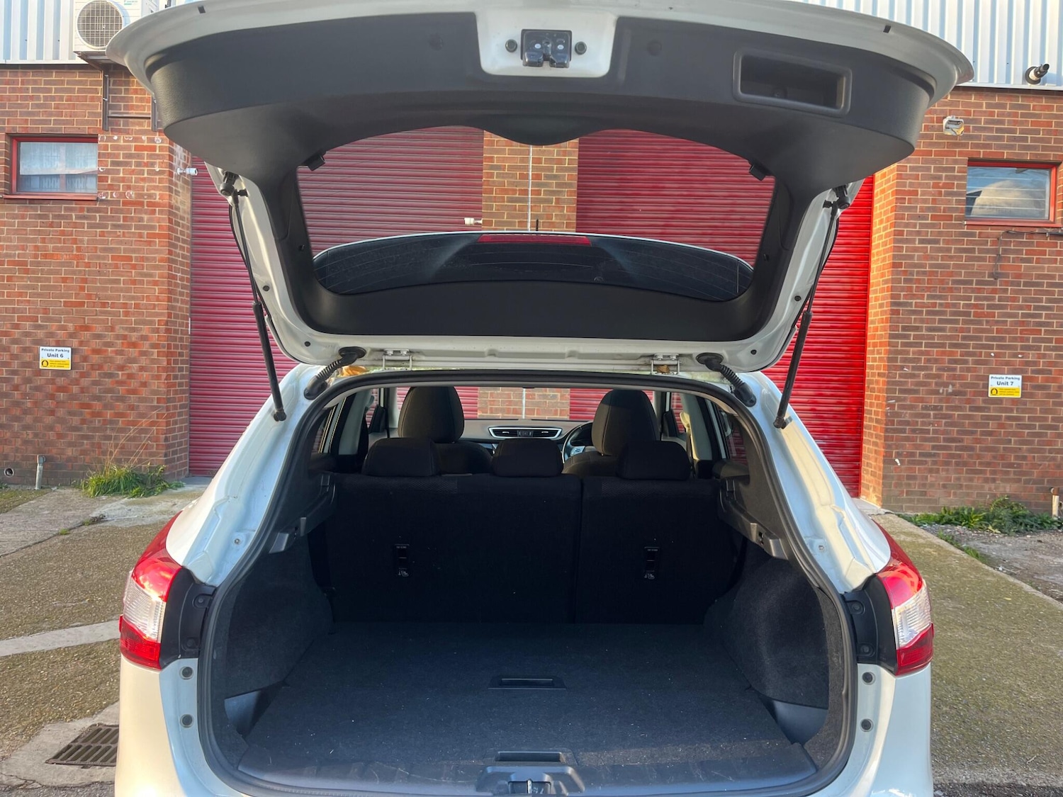 Used Nissan Qashqai 2015 for sale - 76528111: Photo 74