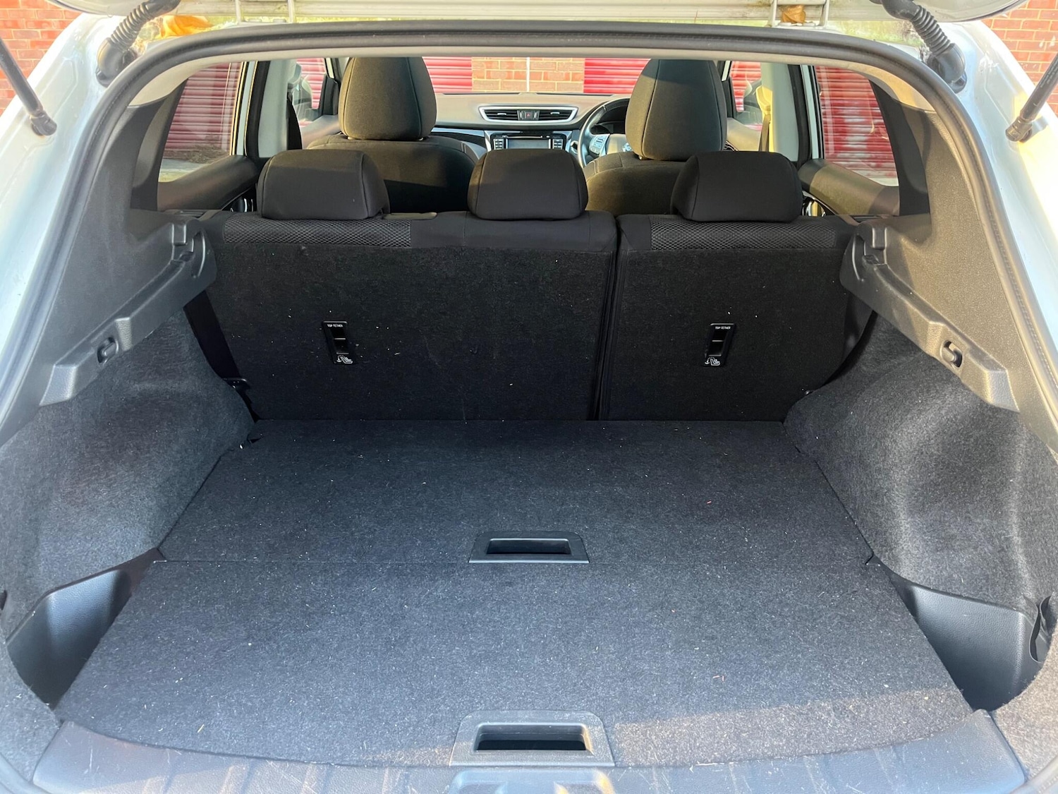 Used Nissan Qashqai 2015 for sale - 76528111: Photo 75