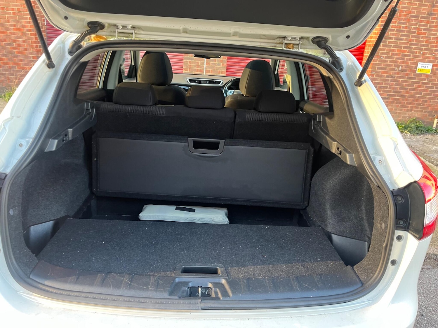 Used Nissan Qashqai 2015 for sale - 76528111: Photo 77