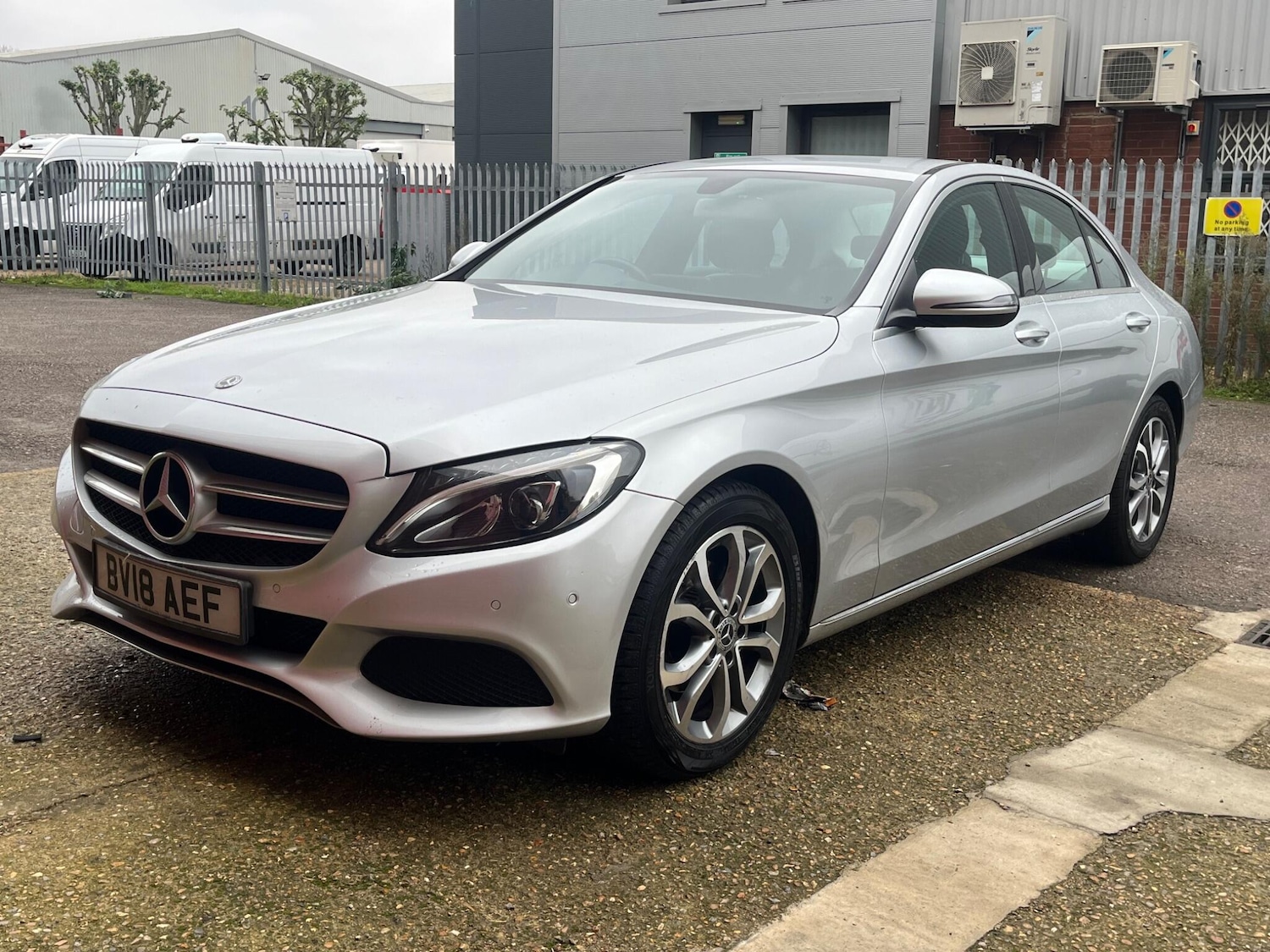 Used Mercedes-Benz C Class 2018 for sale - 76592333: Photo 12