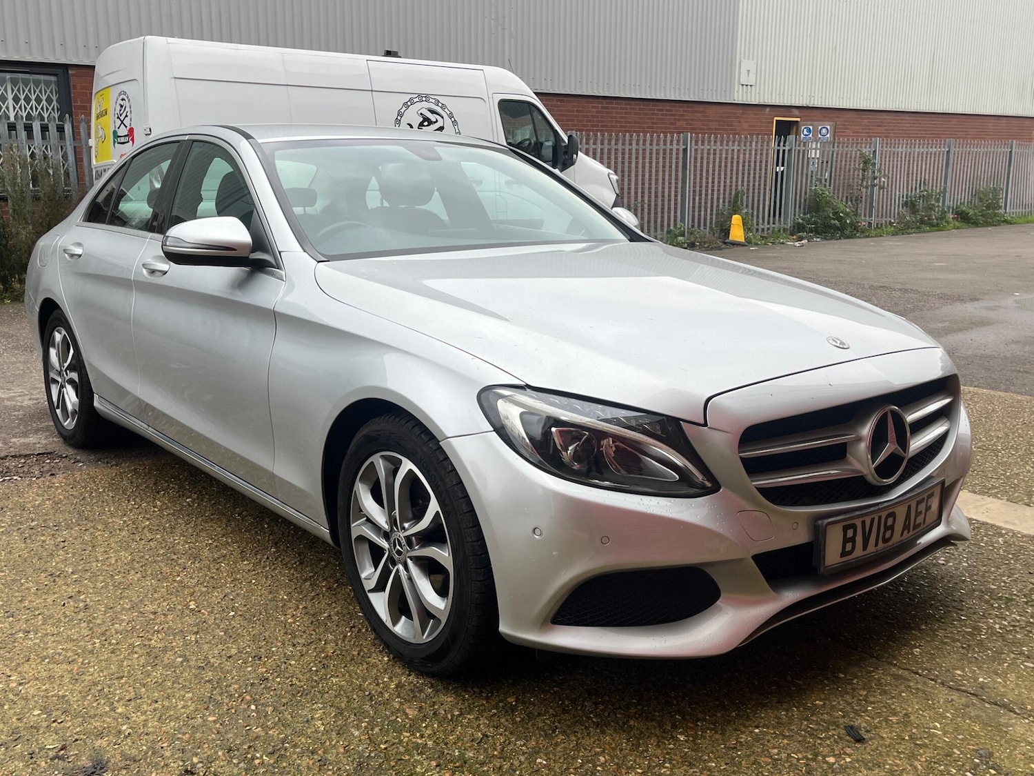 Used Mercedes-Benz C Class 2018 for sale - 76592333: Photo 8