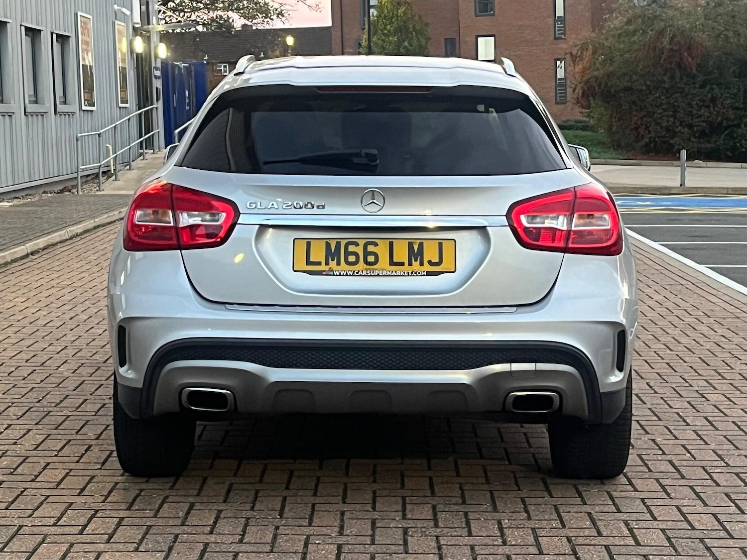 Used Mercedes-Benz GLA 2016 for sale - 76377820: Photo 10