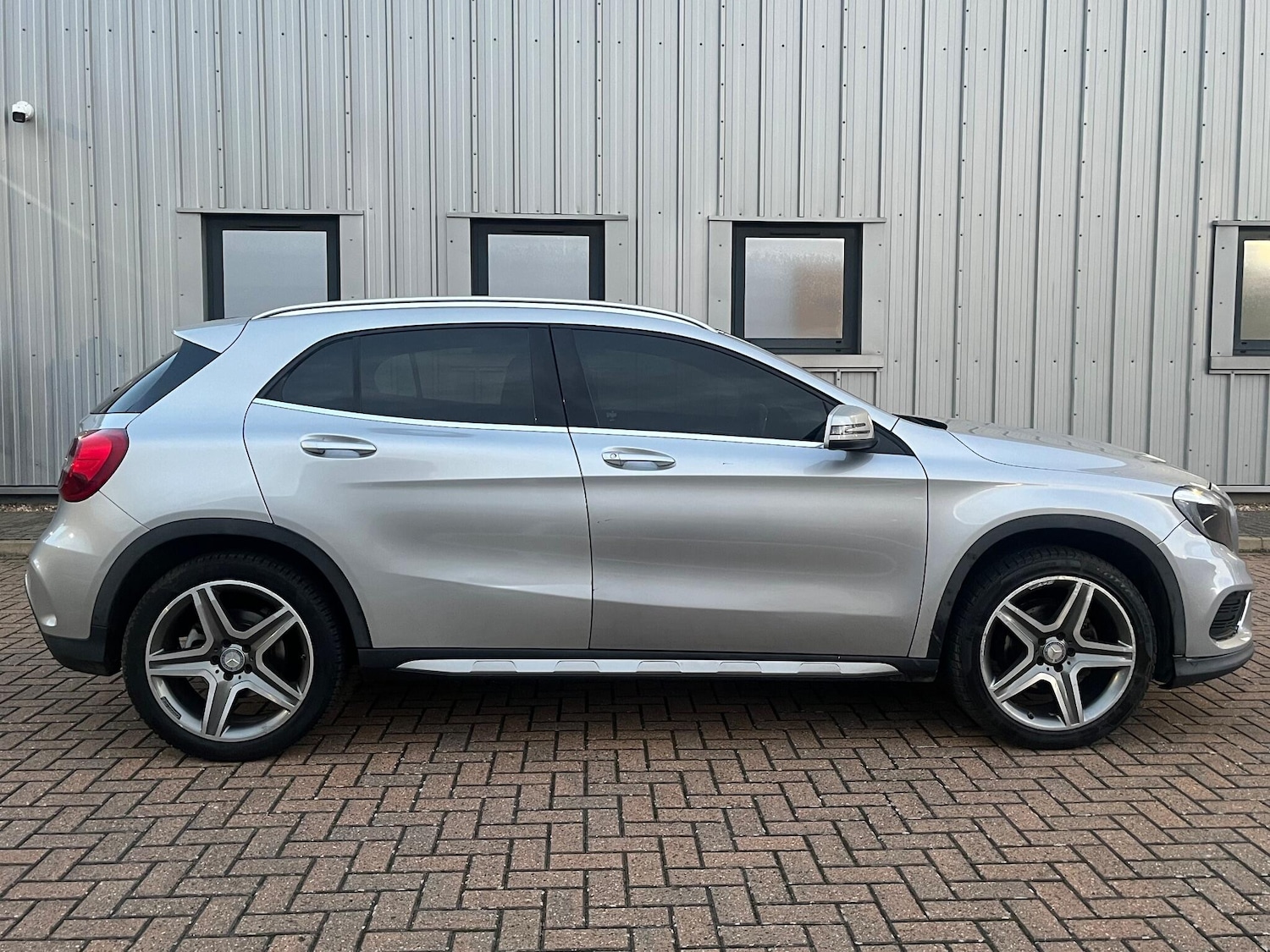 Used Mercedes-Benz GLA 2016 for sale - 76377820: Photo 16
