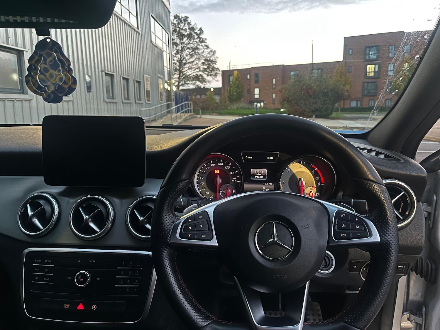 Used Mercedes-Benz GLA 2016 for sale - 76377820: Photo 20
