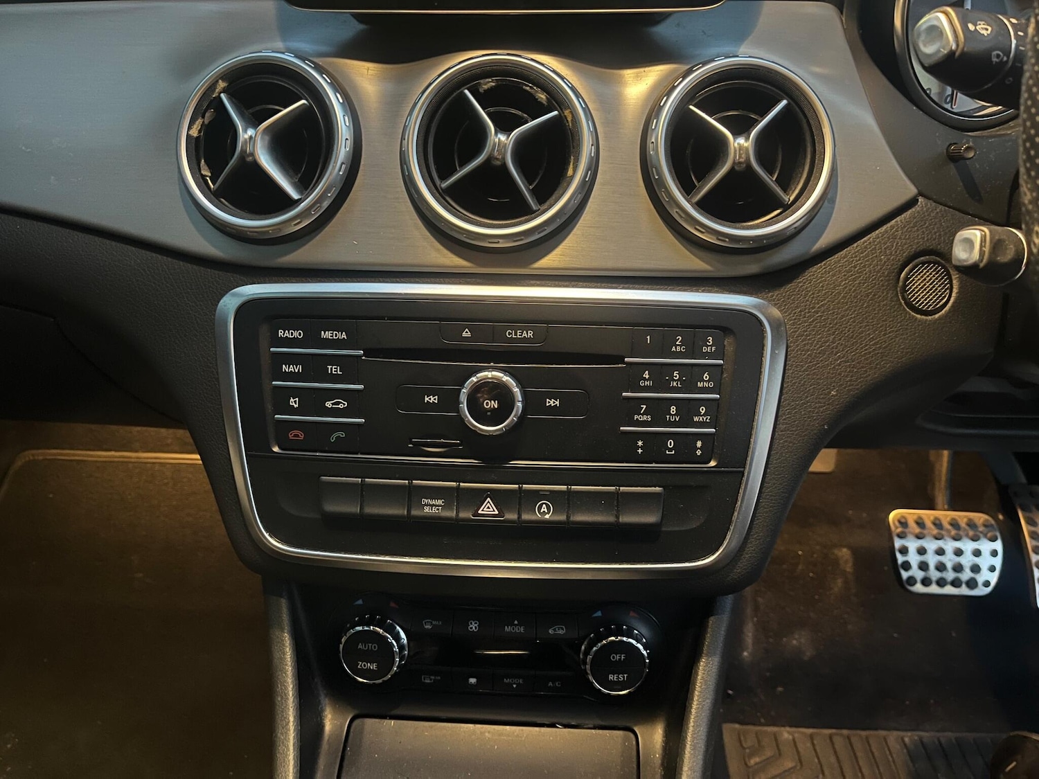 Used Mercedes-Benz GLA 2016 for sale - 76377820: Photo 27