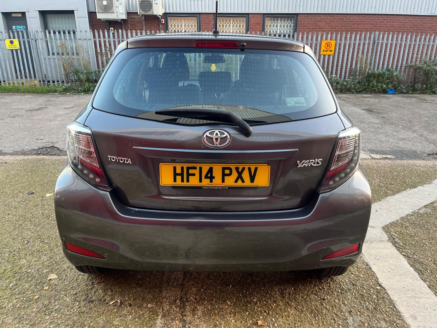 Used Toyota Yaris 2014 for sale - 76528119: Photo 15